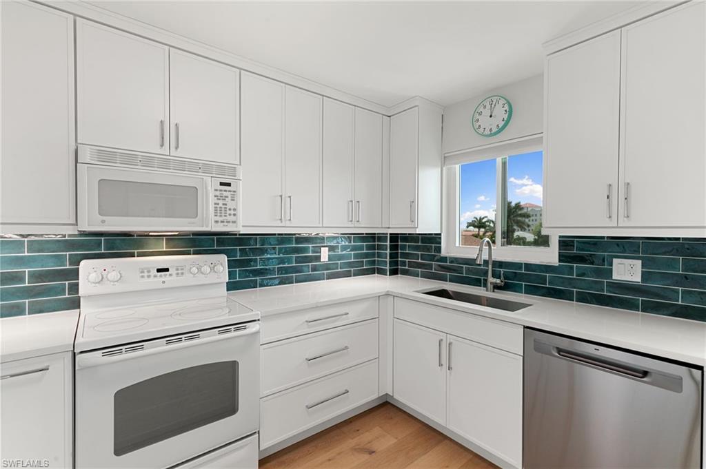 SMOKEHOUSE HARBOUR - Residential