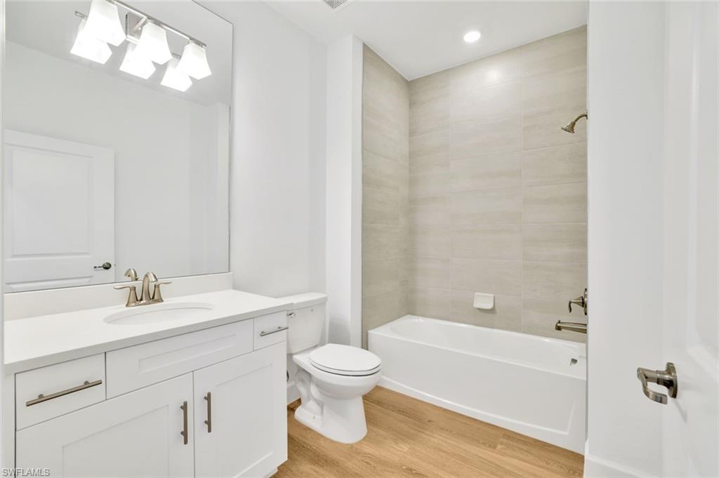 FAIRGROVE - Residential Lease