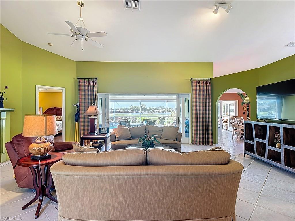 DEL VERA COUNTRY CLUB - Residential