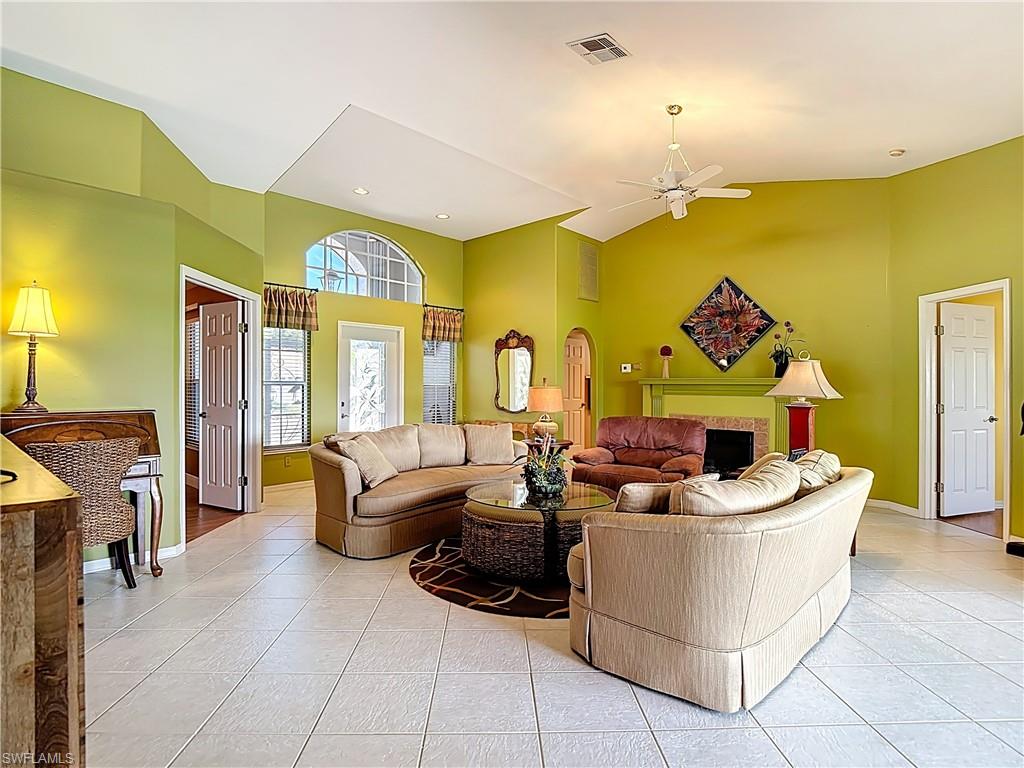 DEL VERA COUNTRY CLUB - Residential