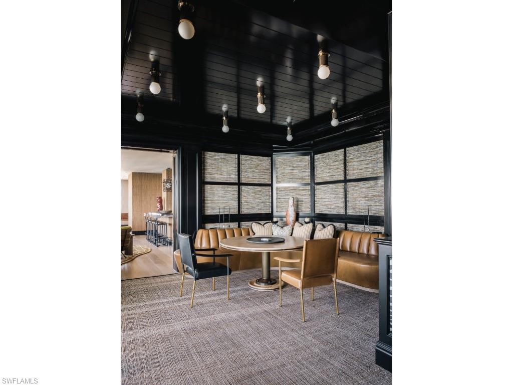 REGENT - Residential