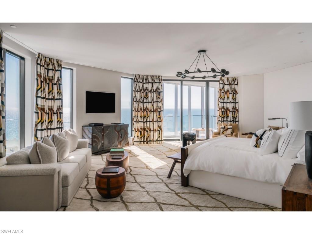 REGENT - Residential