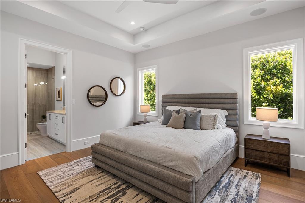 MOORINGS - Residential