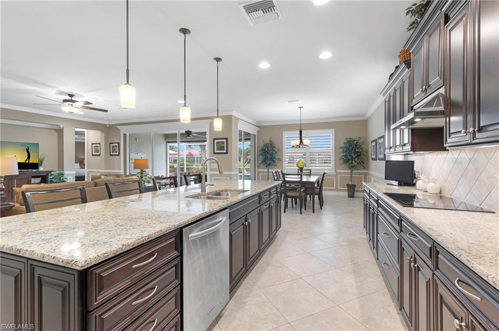 VILLAGE WALK OF BONITA SPRINGS - Residential