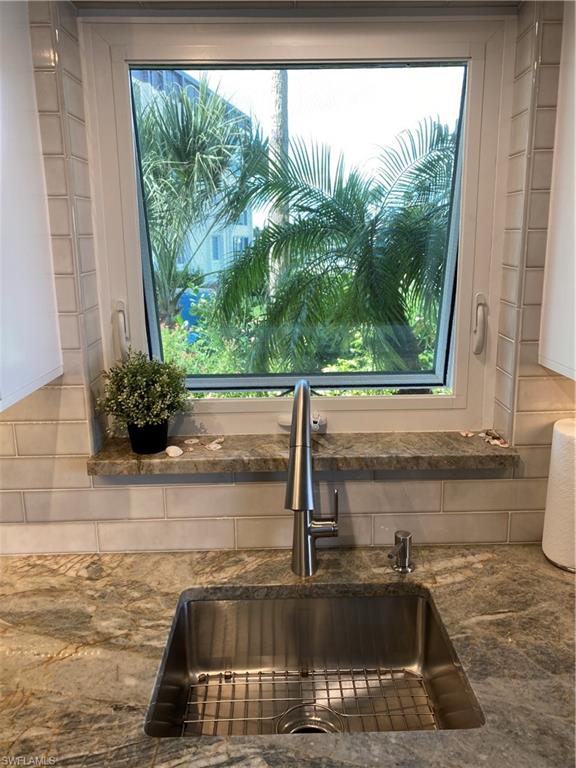 AMBASSADOR CLUB - Residential Lease