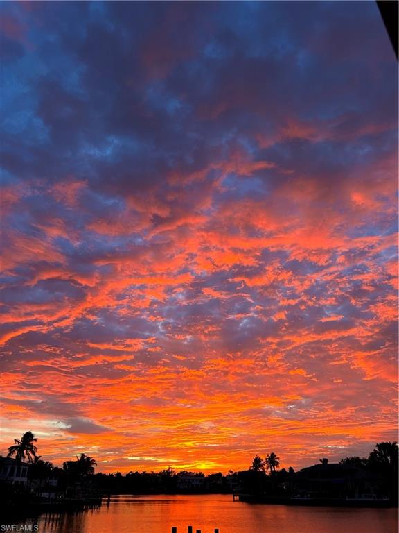 AMBASSADOR CLUB - Residential Lease