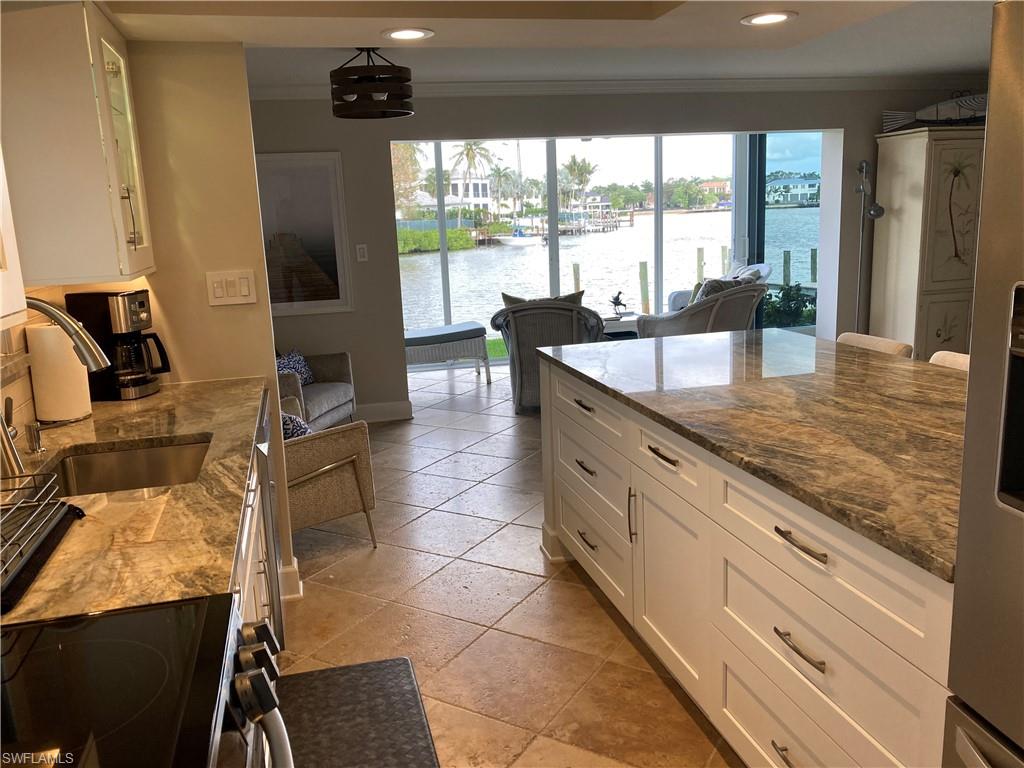 AMBASSADOR CLUB - Residential Lease