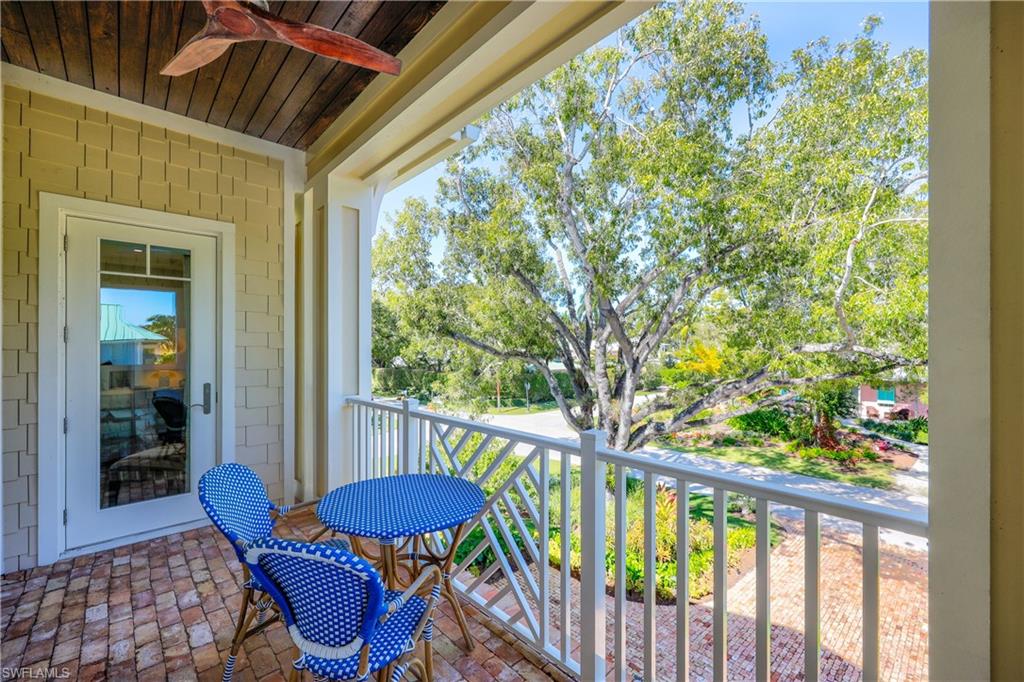 OLDE NAPLES - Residential