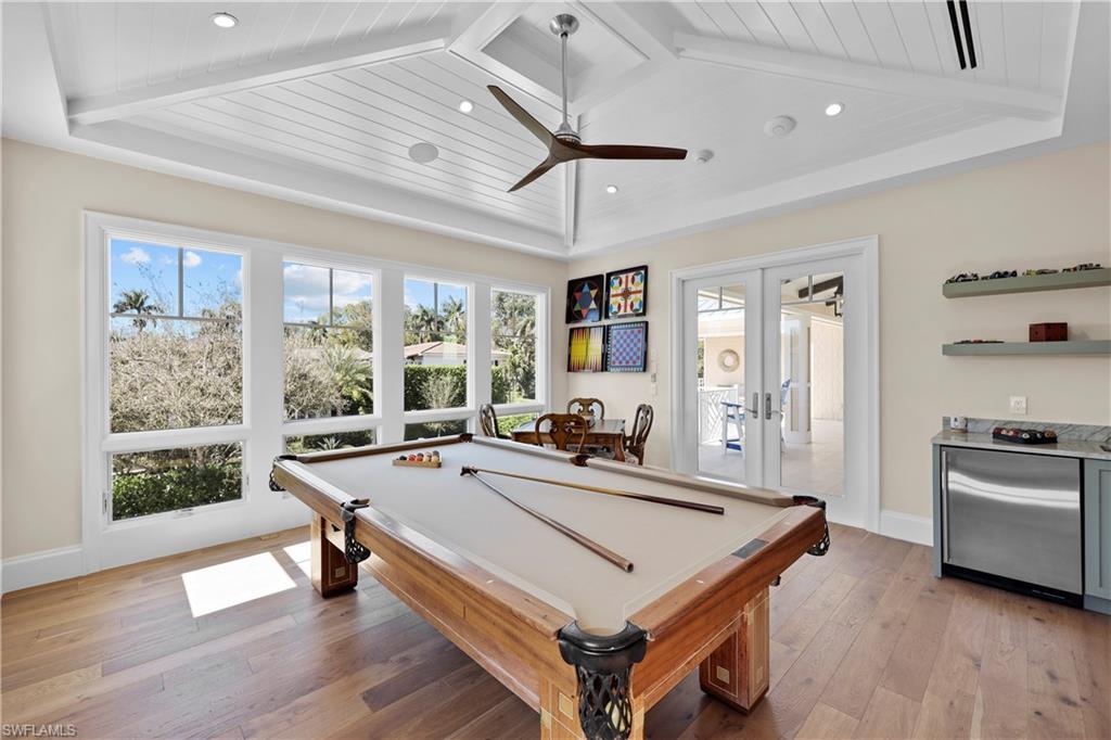 OLDE NAPLES - Residential