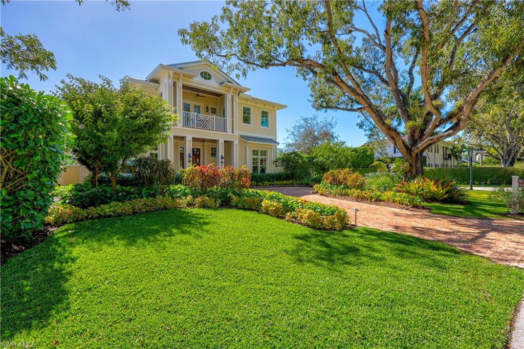 OLDE NAPLES - Residential