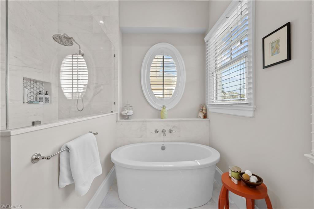 OLDE NAPLES - Residential