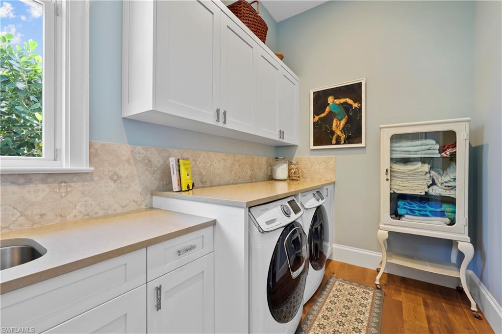 OLDE NAPLES - Residential