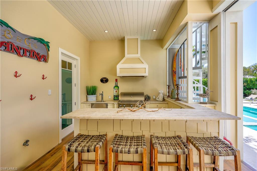 OLDE NAPLES - Residential