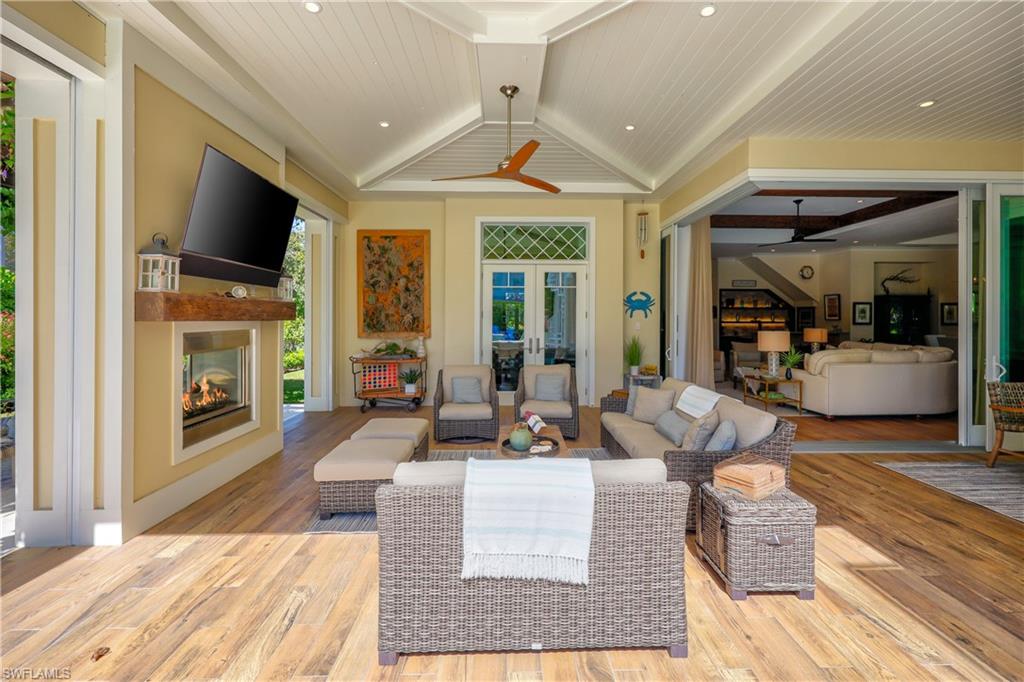 OLDE NAPLES - Residential