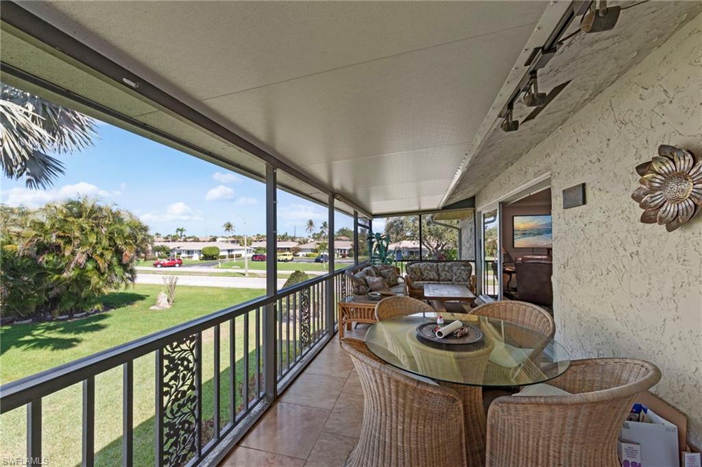 GLADES COUNTRY CLUB - Residential