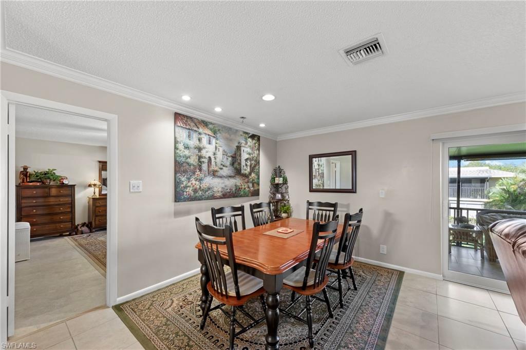 GLADES COUNTRY CLUB - Residential