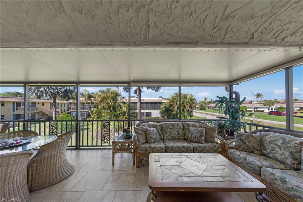 GLADES COUNTRY CLUB - Residential