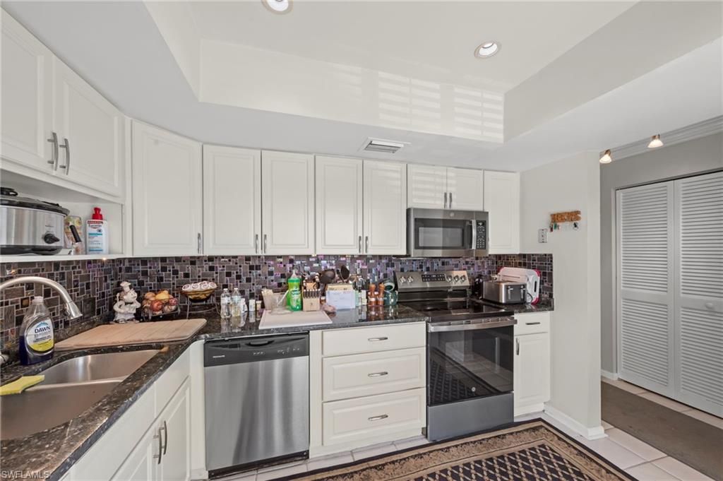 Photo of 84 Glades BLVD #2, NAPLES, FL 34112 (MLS # 226010096)