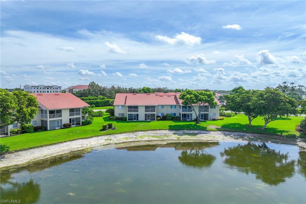 VILLAGES AT EMERALD LAKES - Residential Lease