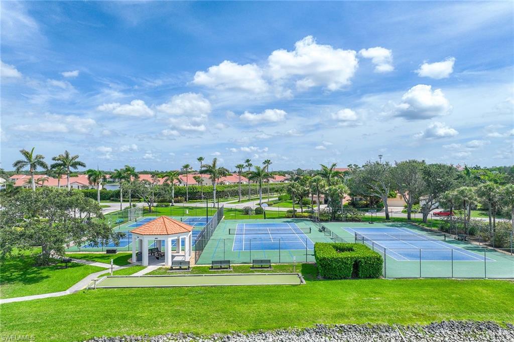 VILLAGES AT EMERALD LAKES - Residential Lease