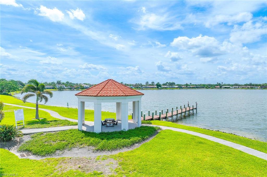 VILLAGES AT EMERALD LAKES - Residential Lease