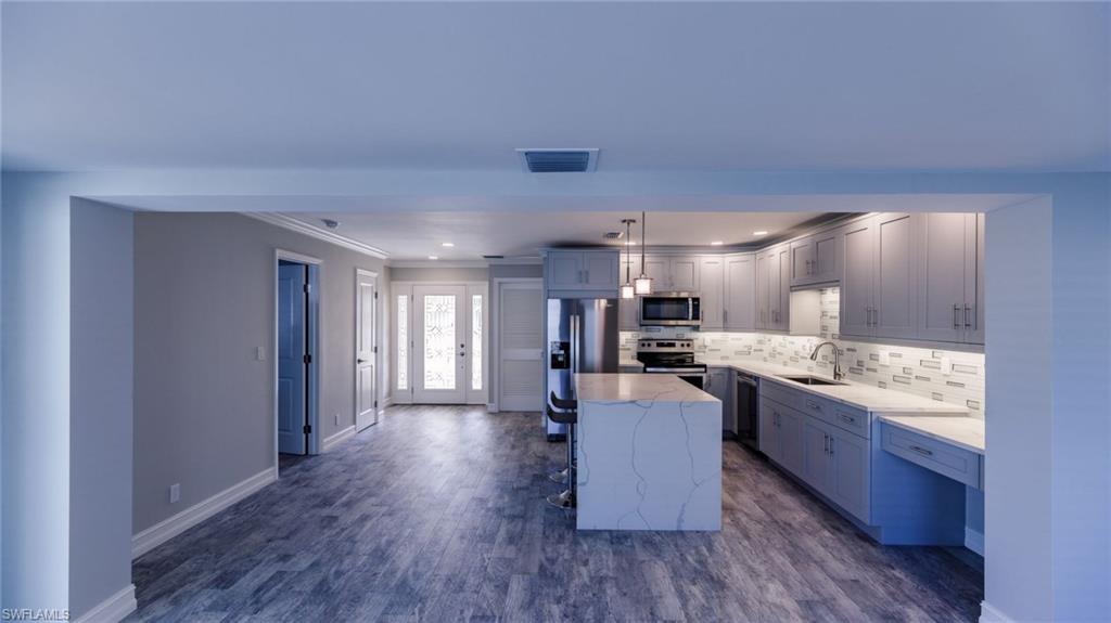 NAPLES TWIN LAKES - Residential