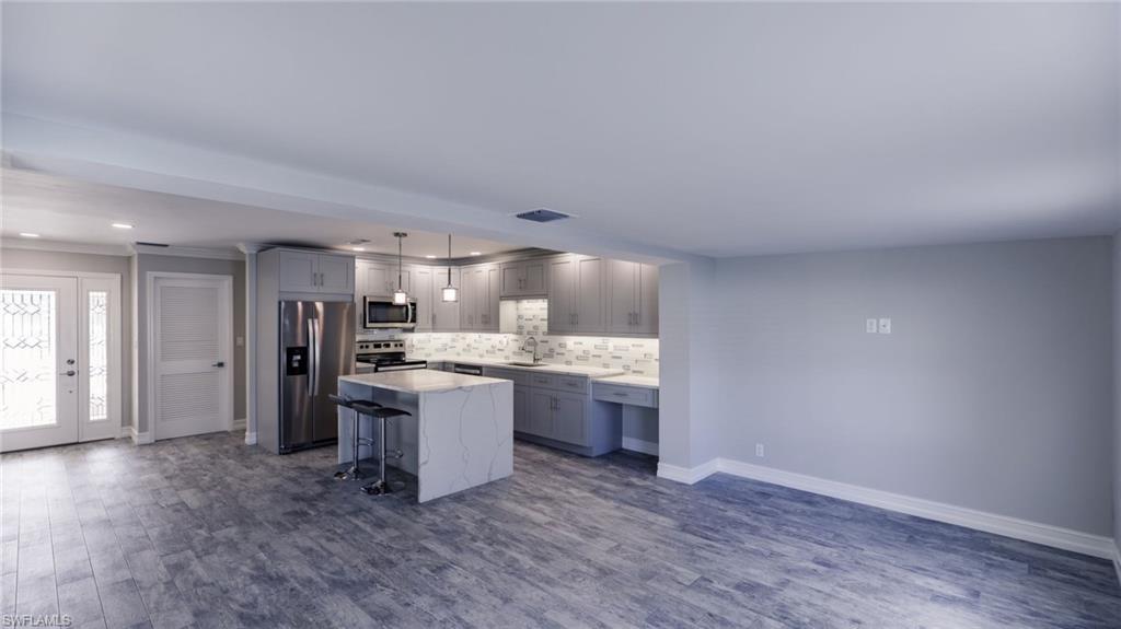 NAPLES TWIN LAKES - Residential