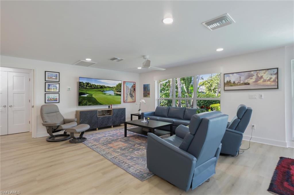 BEACHVIEW COUNTRY CLUB ESTATES - Residential