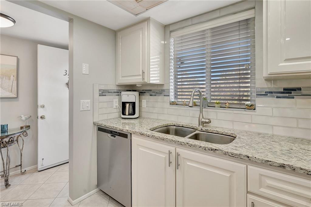GOLF VIEW MANOR CONDO - Residential