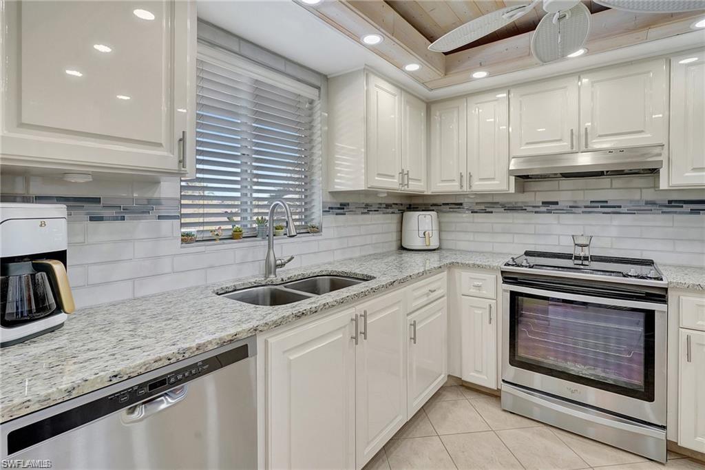 Properties 5515 Rattlesnake Hammock RD 314