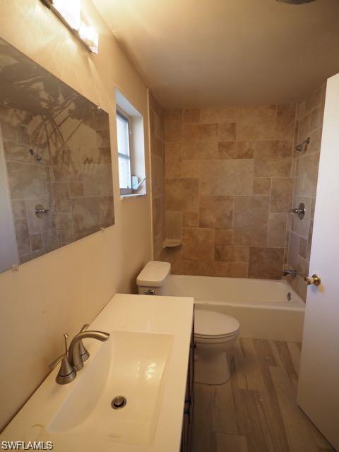 NAPLES PARK - Residential