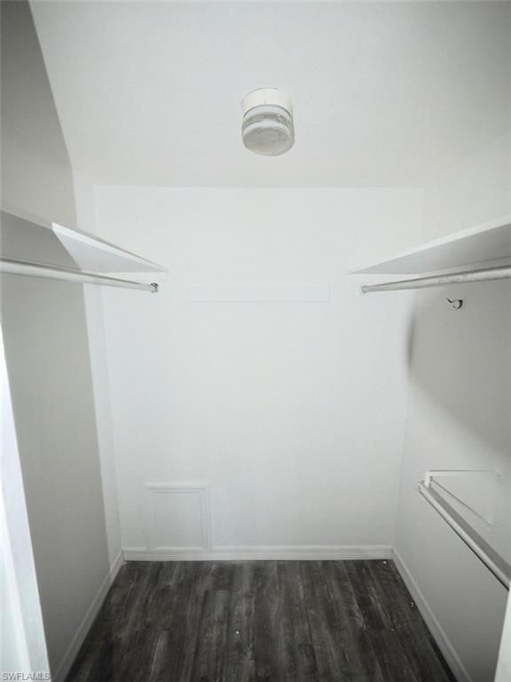 NAPLES PARK - Residential