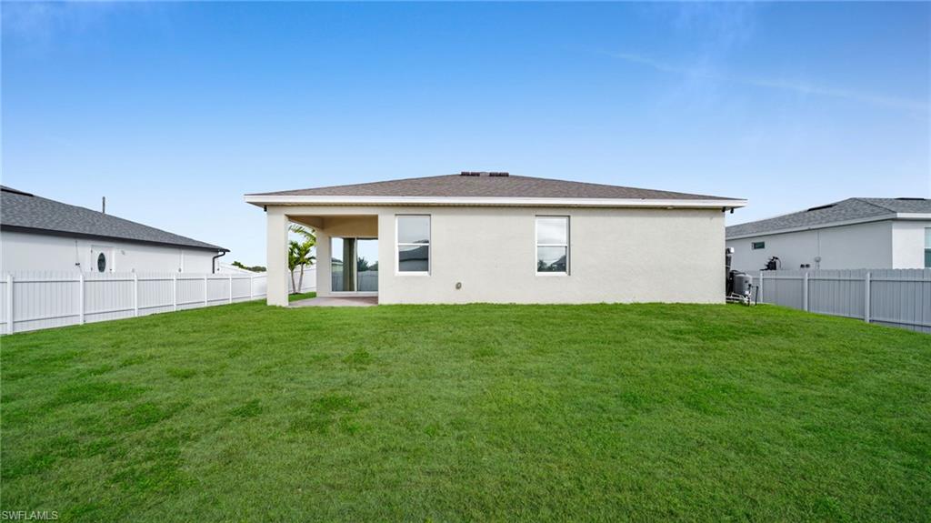 CAPE CORAL - Residential