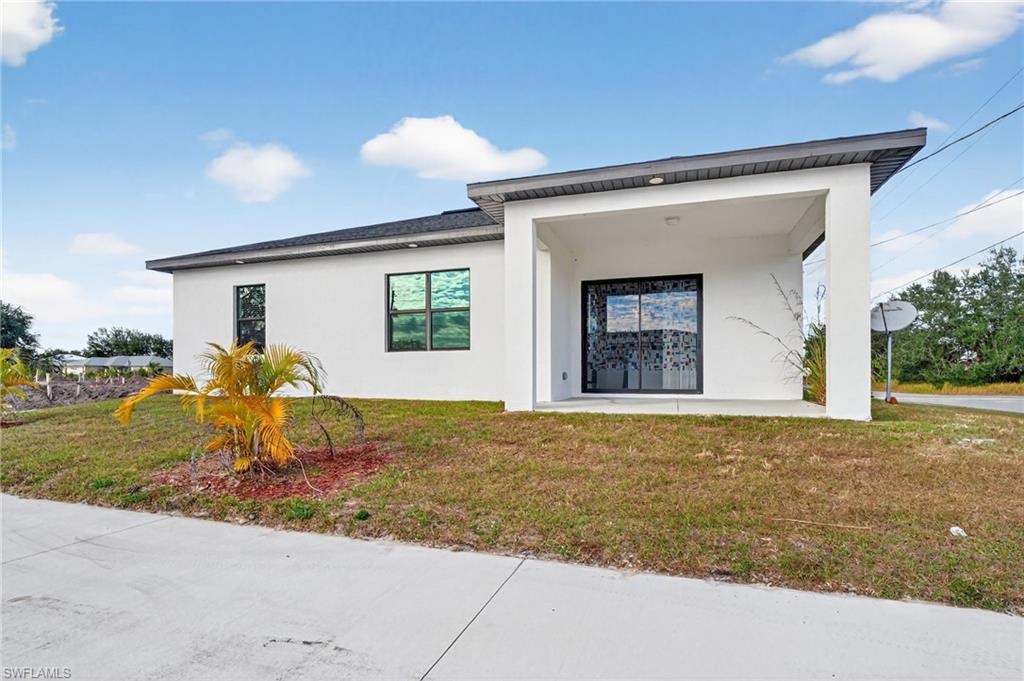 LEHIGH ACRES - Residential