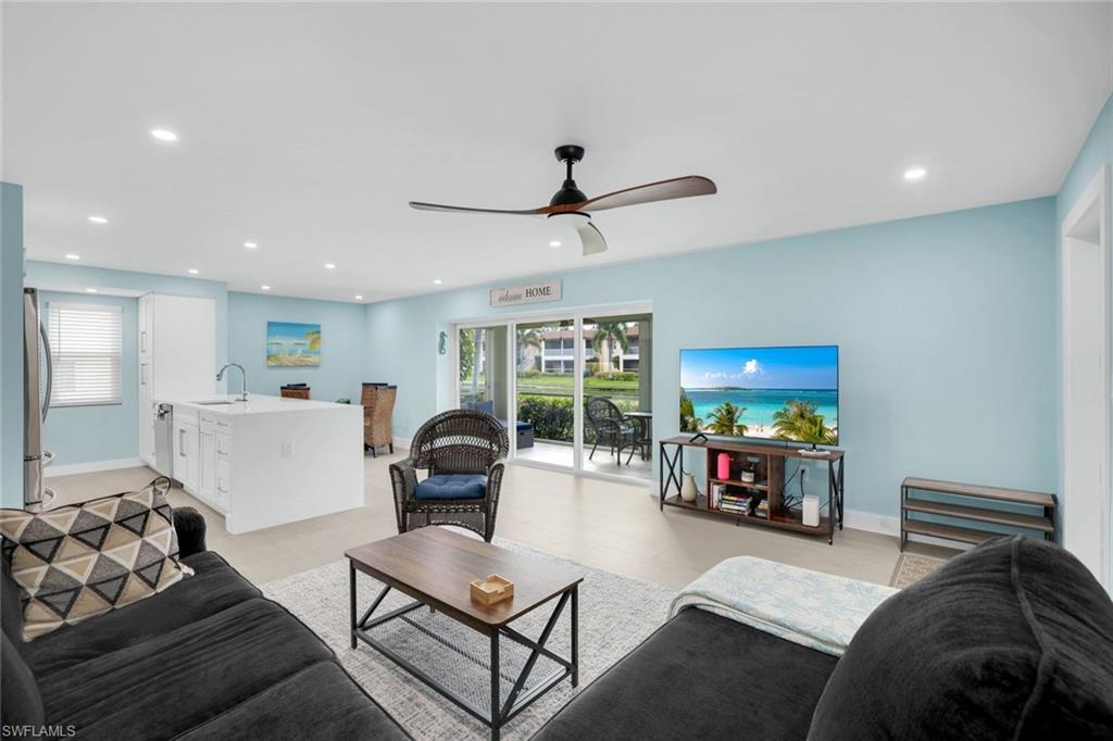 HARBOR LAKES OF NAPLES - Residential Lease