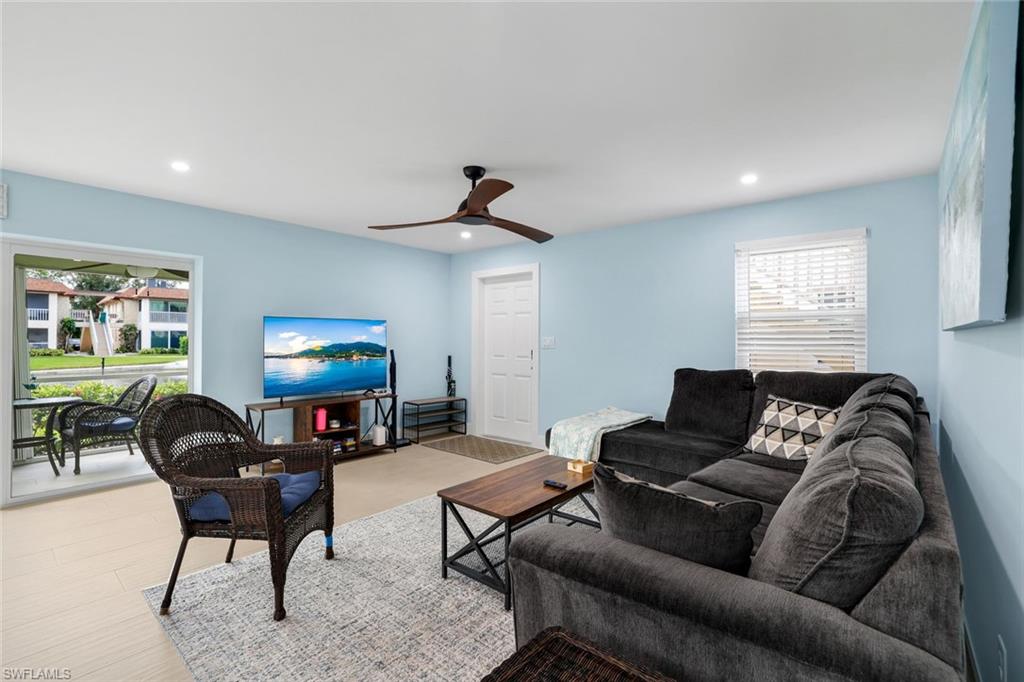 HARBOR LAKES OF NAPLES - Residential Lease