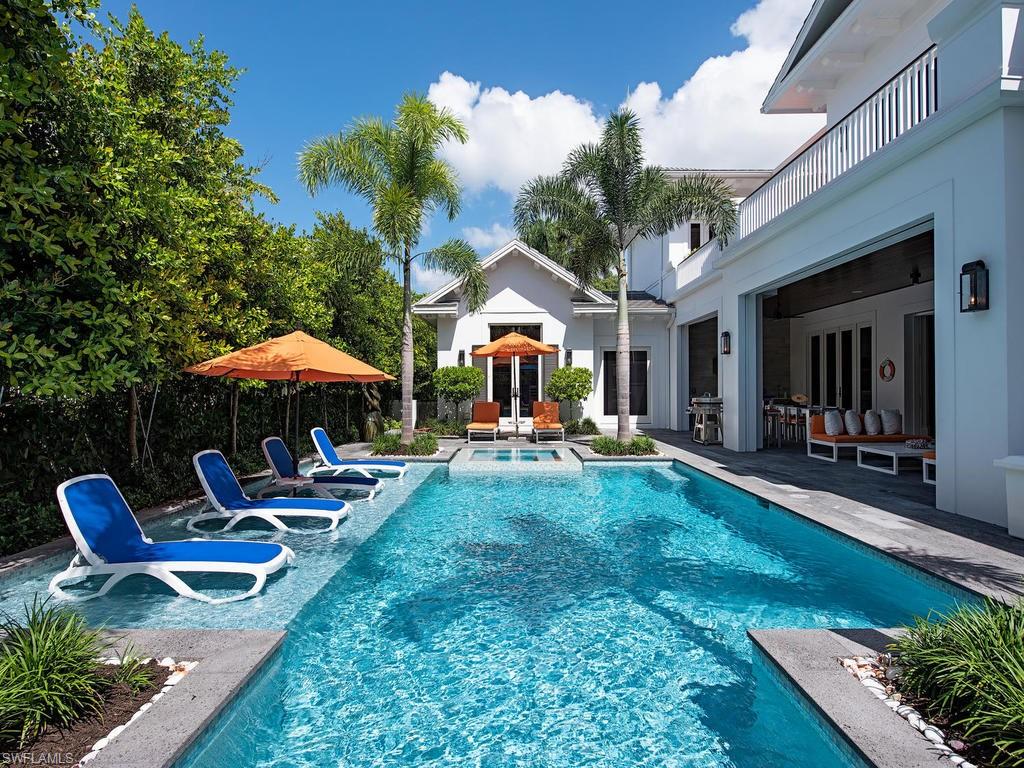 OLDE NAPLES - Residential