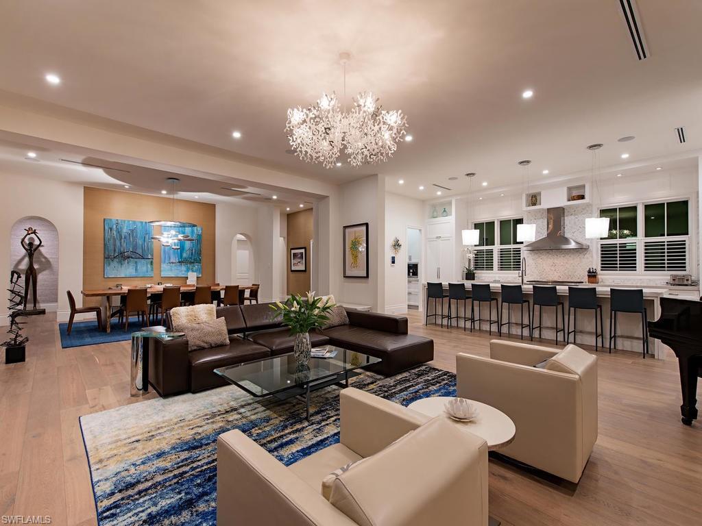 OLDE NAPLES - Residential