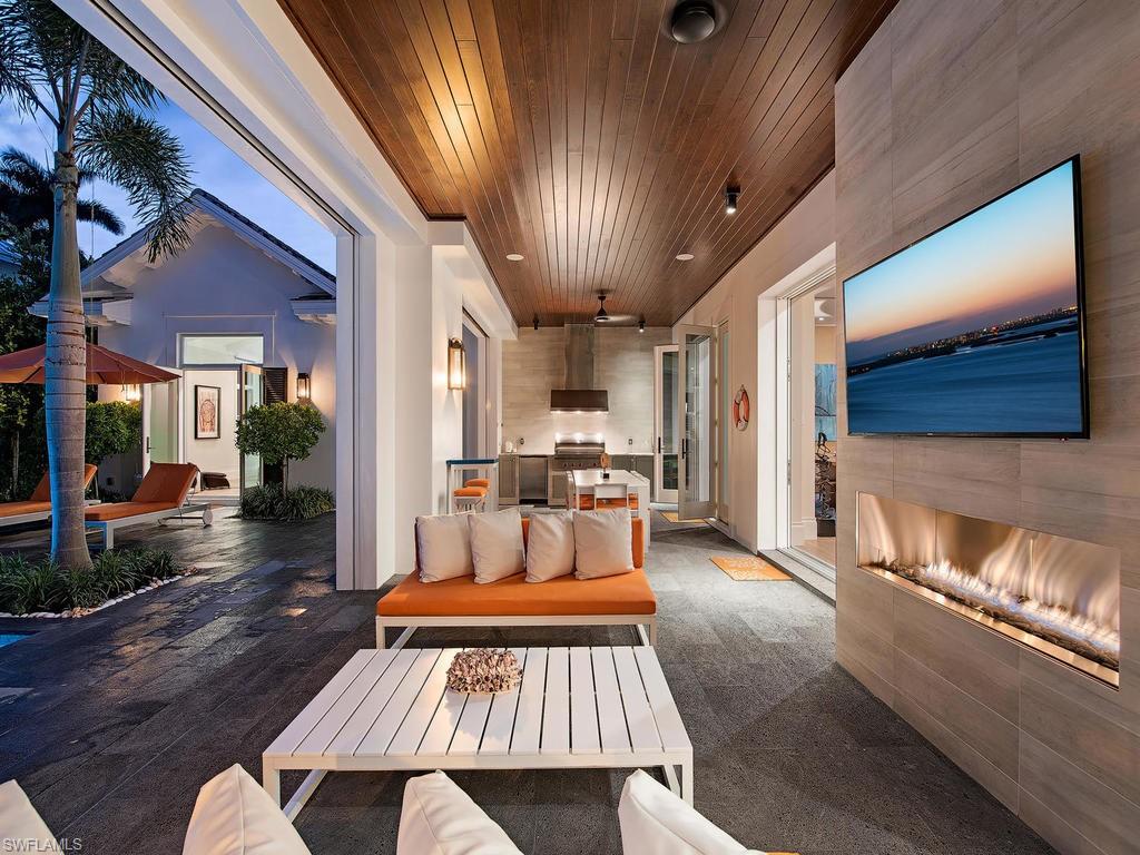 OLDE NAPLES - Residential