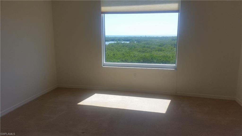 TOWER POINTE AT ARBOR TRACE - Residential