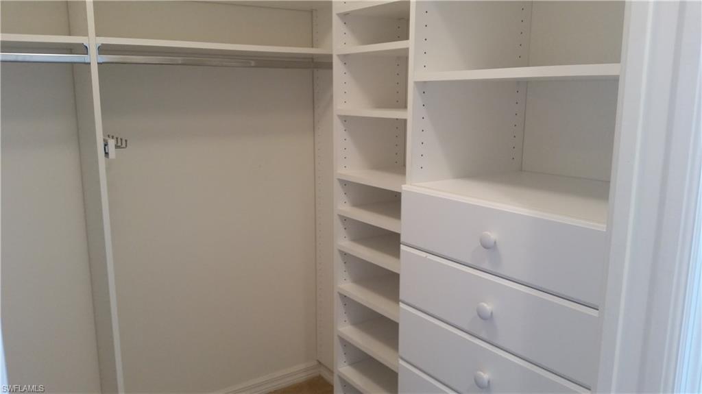 TOWER POINTE AT ARBOR TRACE - Residential