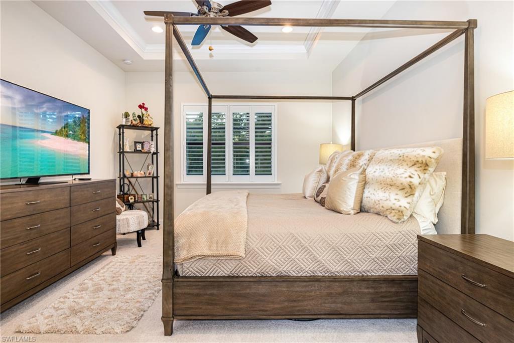 CORKSCREW SHORES - Residential