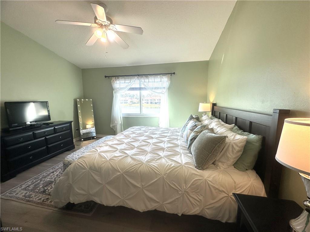 HUNTINGTON LAKES - Residential Lease