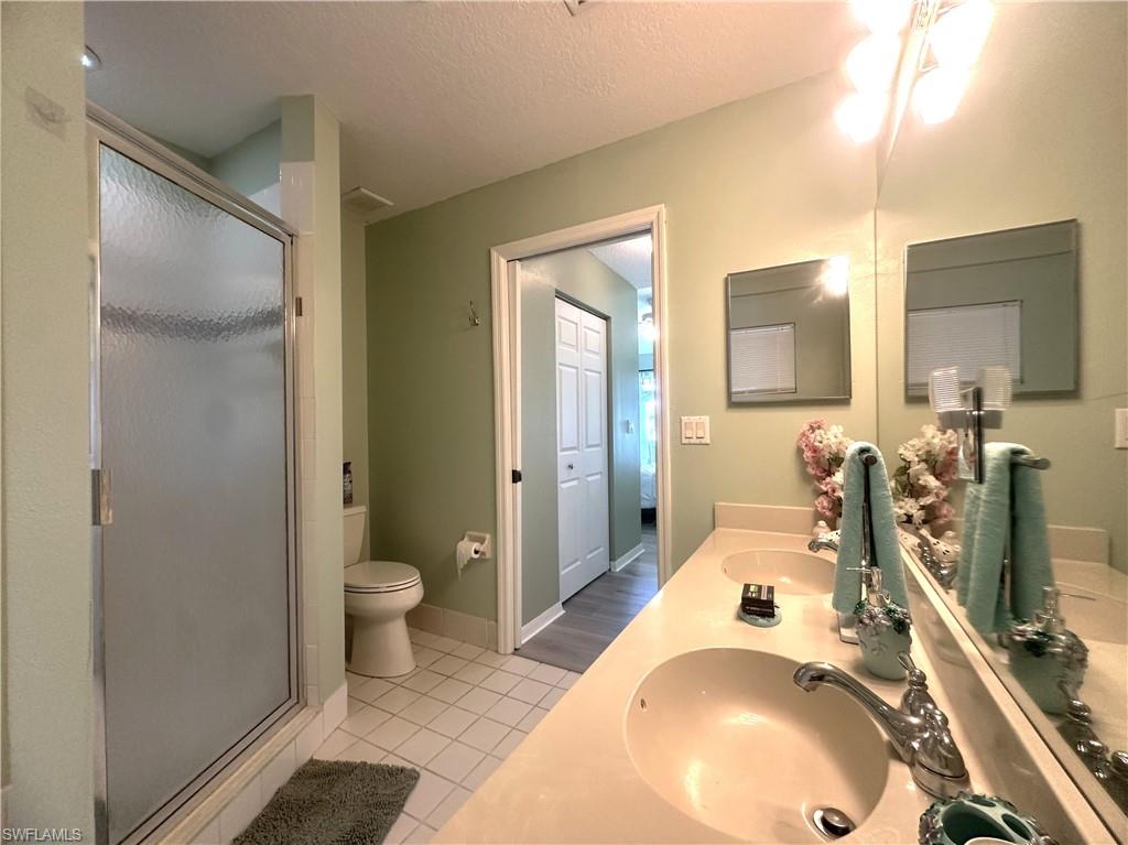 HUNTINGTON LAKES - Residential Lease