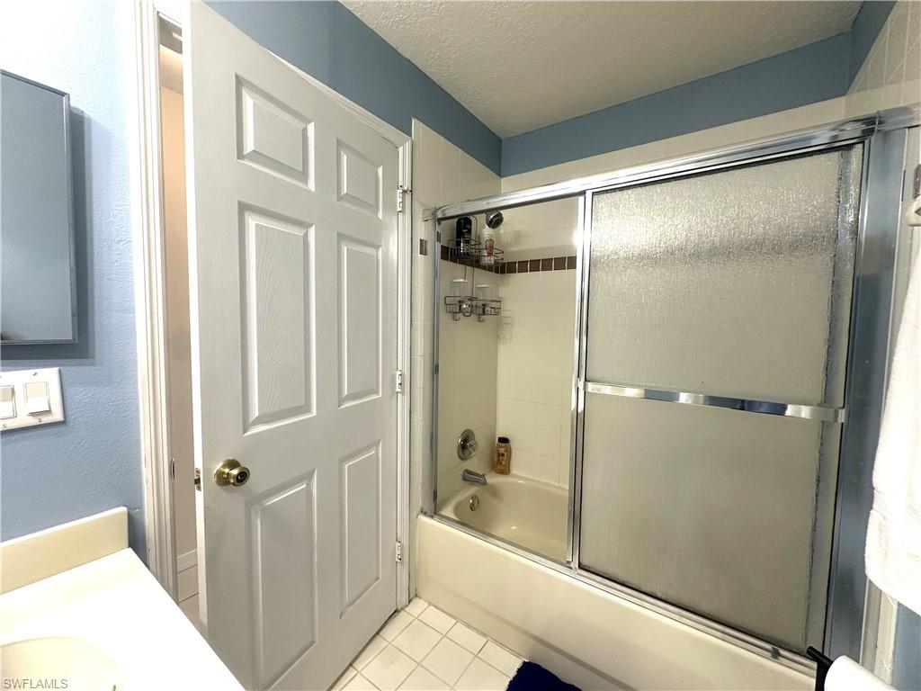 HUNTINGTON LAKES - Residential Lease