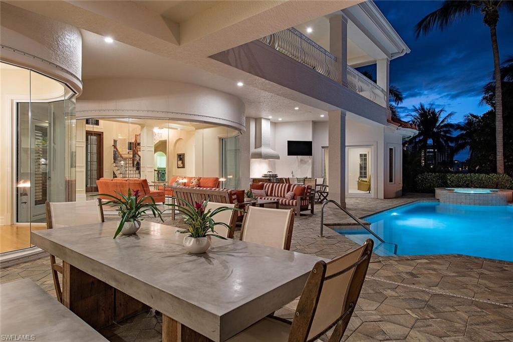 PARK SHORE - Residential