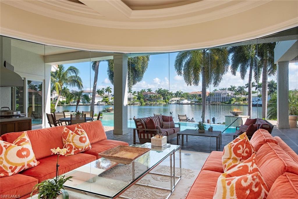 PARK SHORE - Residential