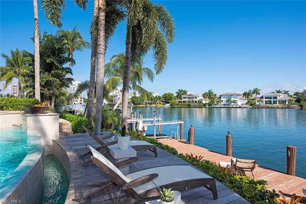 PARK SHORE - Residential