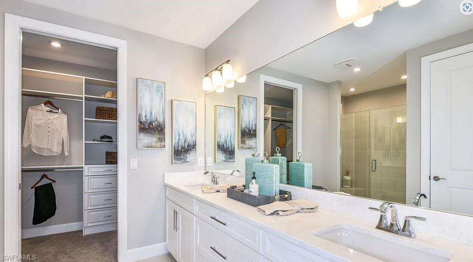 15319 Lucerna ST 104