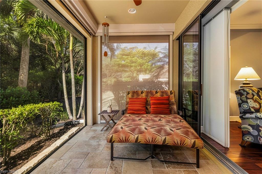 VILLA PALMERAS - Residential